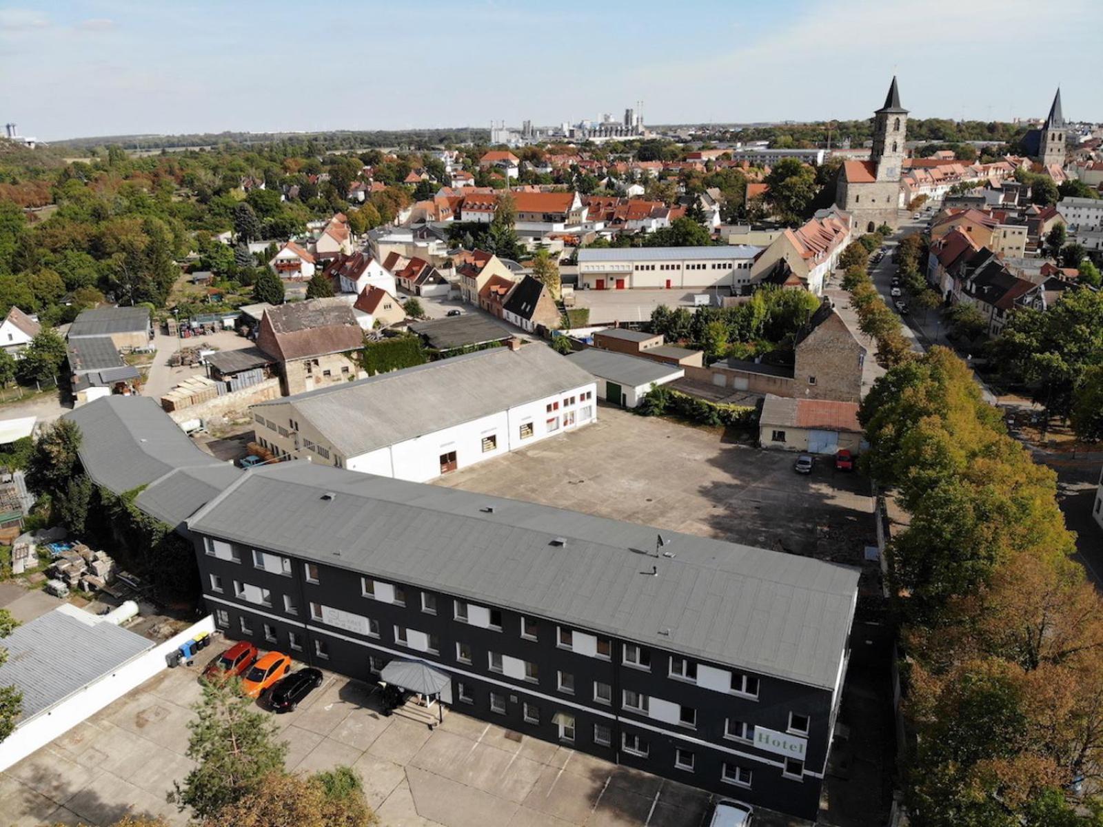 Sl'Otel Budget Bernburg Zewnętrze zdjęcie