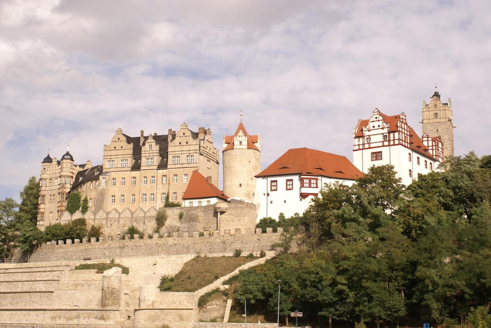 Sl'Otel Budget Bernburg Zewnętrze zdjęcie
