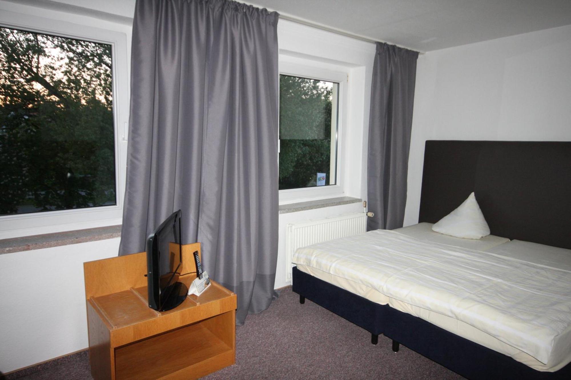 Sl'Otel Budget Bernburg Pokój zdjęcie