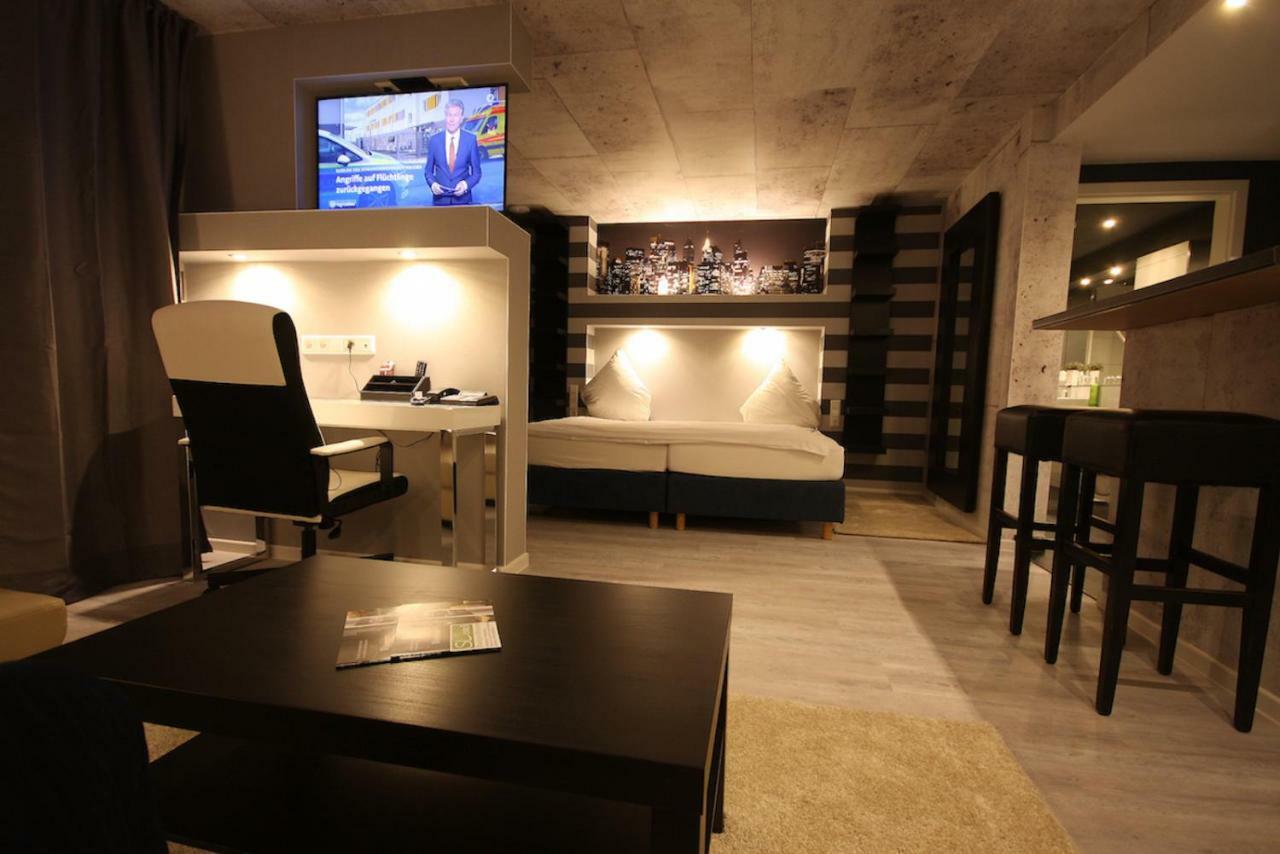Sl'Otel Budget Bernburg Zewnętrze zdjęcie