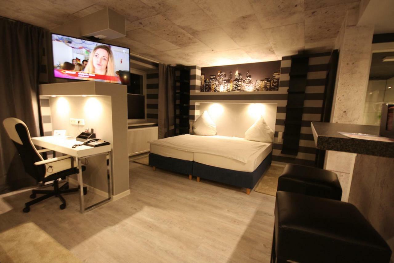 Sl'Otel Budget Bernburg Zewnętrze zdjęcie